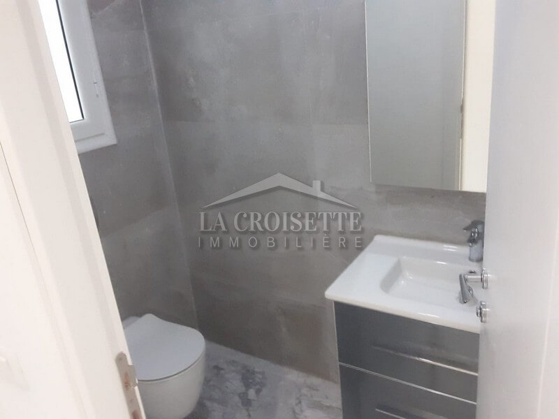 Appartement S+3 à La Soukra